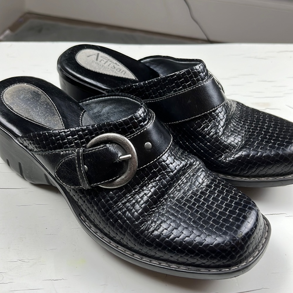 Clarks Artisan Collection Size 7.5 - image 1